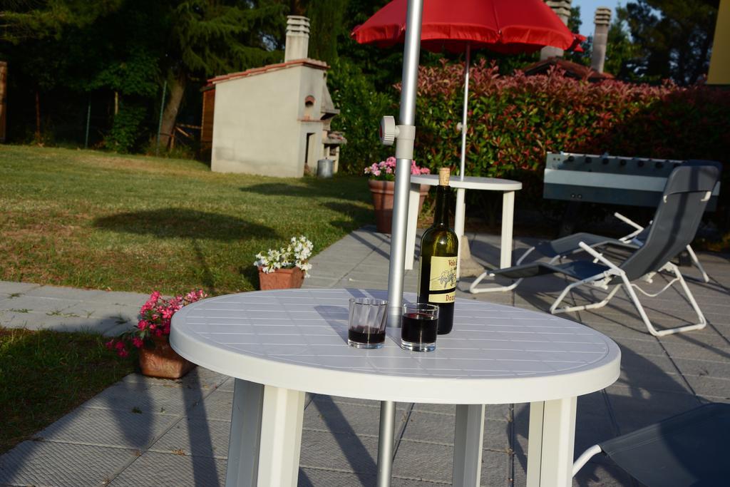 Agriturismo Podere Casalone Limite Eksteriør bilde